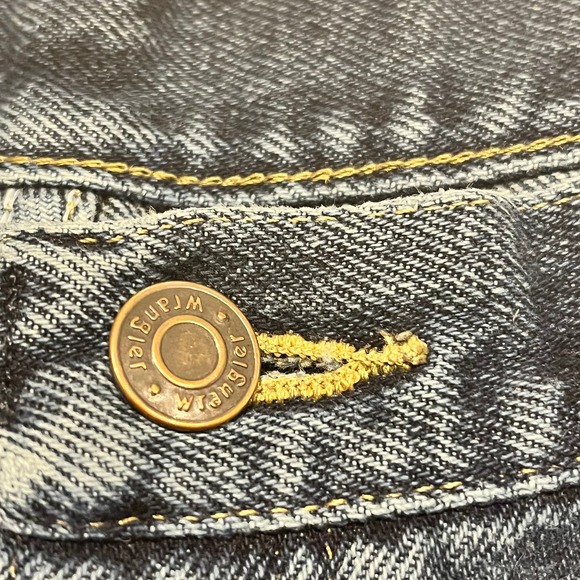 Wrangler Jeans Men 38x30 Relaxed Fit Straight Leg Med Wash Denim Pants Adult - Picture 5 of 9